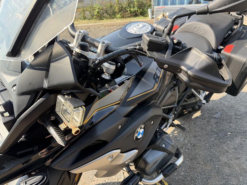 BMW R 1250 GS (2020) - fotka 10 z 14