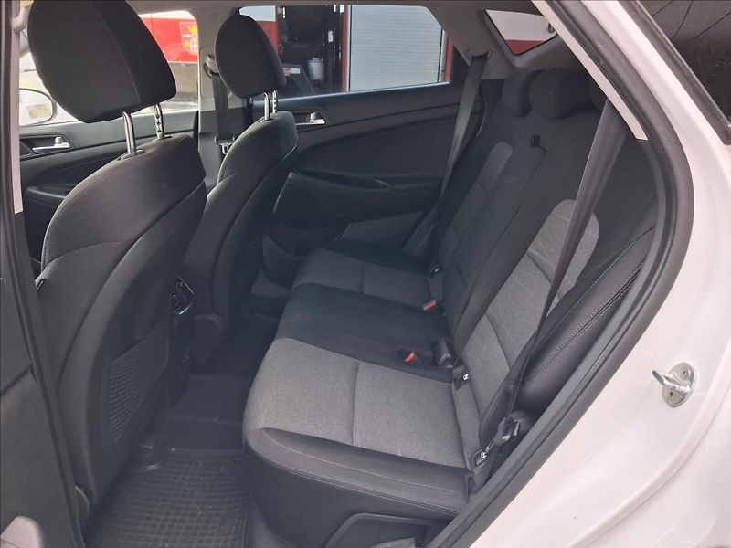 Hyundai Tucson 1,6 T-GDI Best of Czech - fotka 13 z 20
