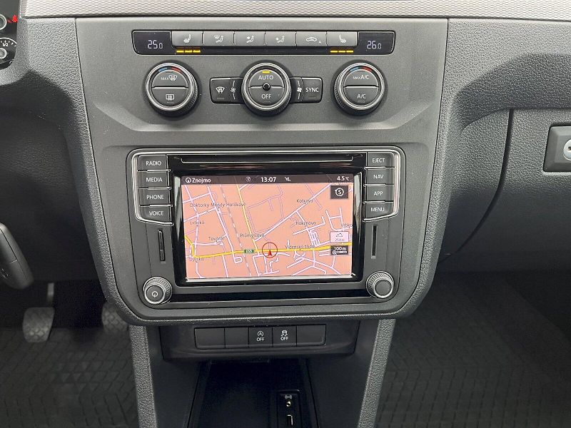 Volkswagen Caddy (2020) 2,0TDI 110KW COMFORTLINE - fotka 19 z 22