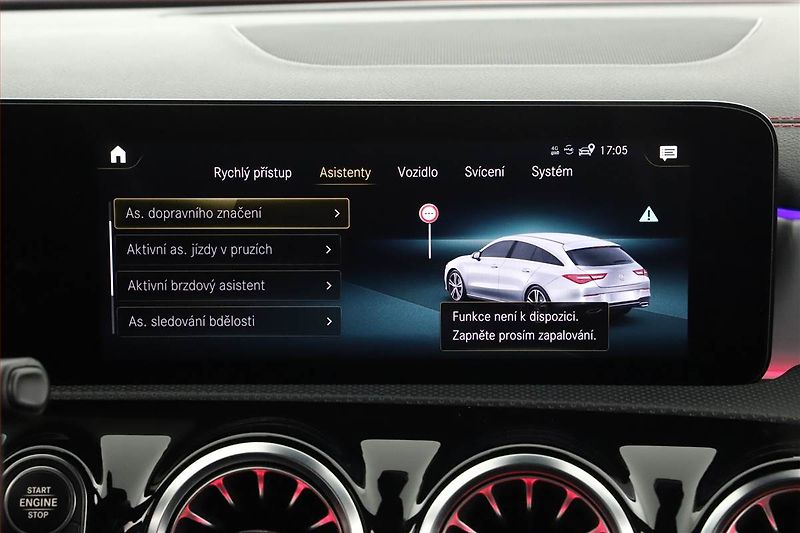Mercedes-Benz CLA (2023) AMG Paket 250 e - fotka 17 z 29