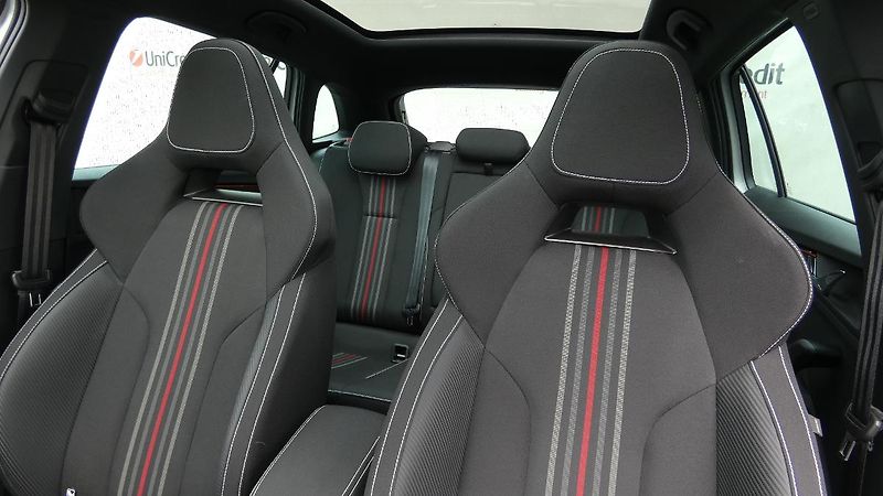 Škoda Scala TSI 85kW Monte Carlo DSG - fotka 7 z 24