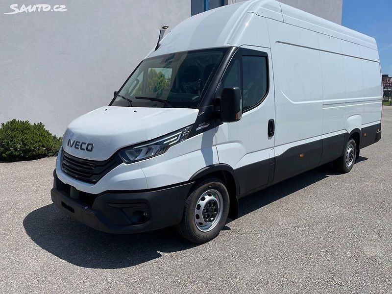 Iveco Daily (2025) 35S18HA8V skladem ihned - fotka 1 z 5