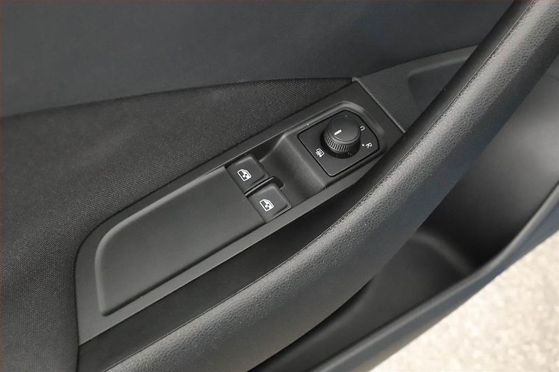 Škoda Scala (2020) Ambition 1.0 TSI, ČR,1.maj - fotka 11 z 11