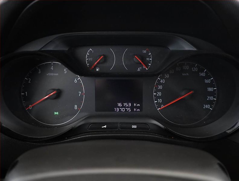 Opel Crossland X (2020) 1.2 Turbo, Serv.kniha - fotka 9 z 16