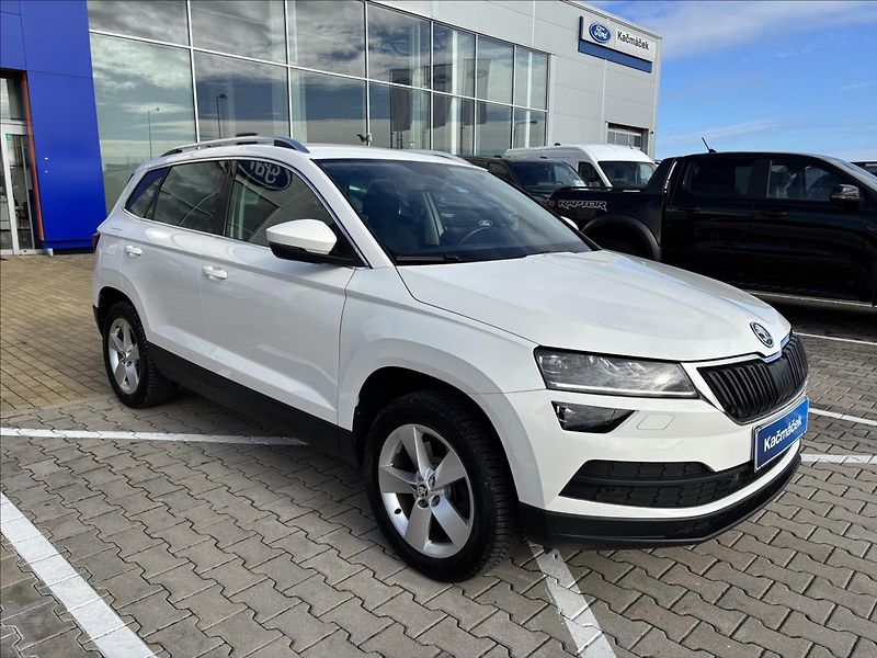 Škoda Karoq 2,0 TDI 110kW Style 4x4 - fotka 7 z 48