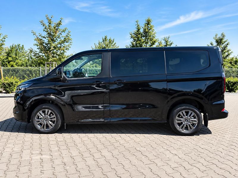Ford Tourneo Custom 2.0d 125kW Titanium 8 míst - fotka 3 z 9