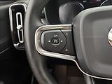 Volvo XC40 2,0 D3 AUTOMAT VÝHŘEV TAŽNÉ - náhled 9