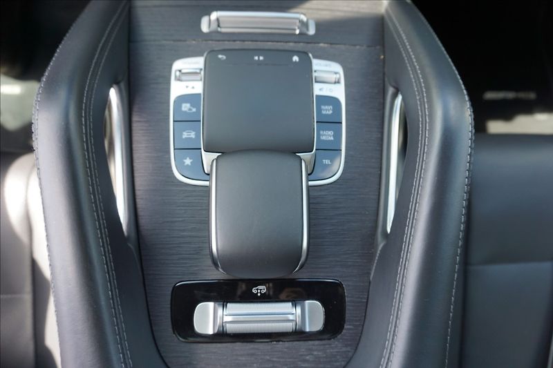 Mercedes-Benz GLS 2,9 400 d 4MATIC CZ, servisní - fotka 25 z 30