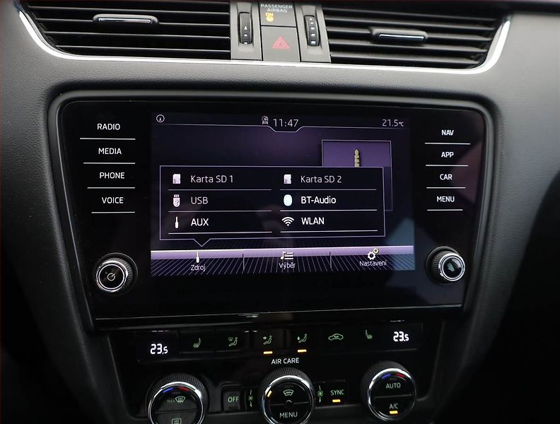 Škoda Octavia (2017) Style 1.6 TDI, Serv.kniha - fotka 11 z 19