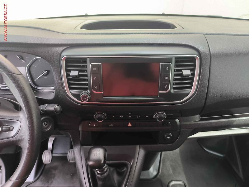 Peugeot Expert (2023) 1.5HDi L2, Navi, kamera 360 - fotka 12 z 23