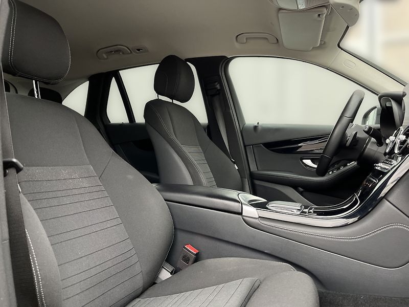 Mercedes-Benz GLC SUV 200 4MATIC - fotka 15 z 20
