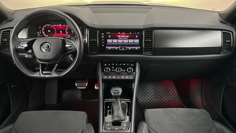 Škoda Kodiaq 2.0 TDI DSG 4x4 Sportline Excl - fotka 8 z 32