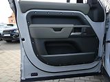 Land Rover Defender 110 3,0 X-Dynamic SE D250 - náhled 13