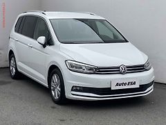 Volkswagen Touran (2020) 1.5 TSi, ČR, LED, park. - fotografie inzerátu