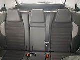Peugeot 2008 (2018) Allure 1.2 PureTech - náhled 10