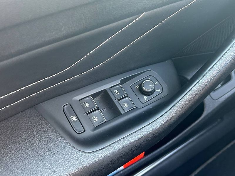 Volkswagen Arteon Elegance 7DSG 2,0TSI - fotka 25 z 29