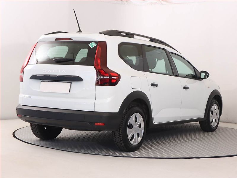 Dacia Jogger (2025) 1.0 TCe, 7 míst, Serv.kniha - fotka 5 z 18