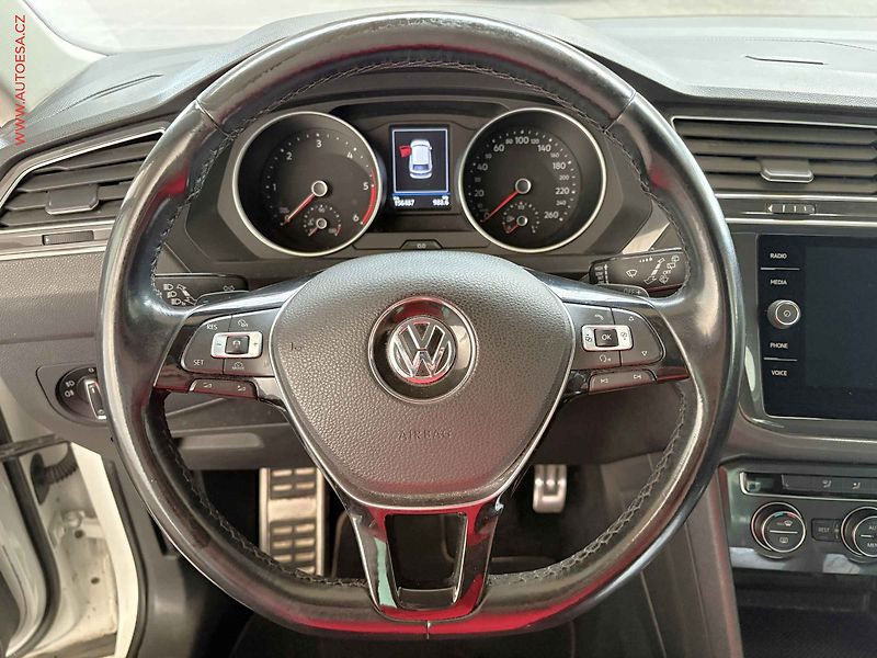 Volkswagen Tiguan (2018) 2.0 TDi, Sound, LED, navi - fotka 16 z 16