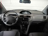 Hyundai Matrix (2003) 1.6i, AC - náhled 8