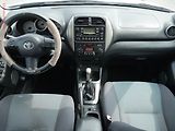 Toyota RAV4 (2005) 2.0 D-4D 4x4, AC, TZ - náhled 8