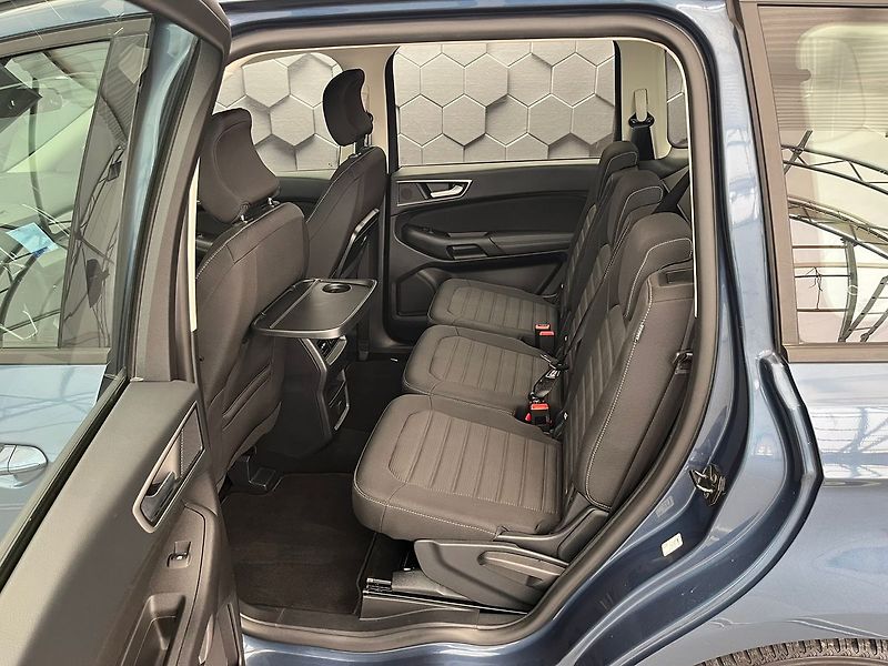 Ford Galaxy 2.5 HEV TITANIUM 7 míst - fotka 29 z 44