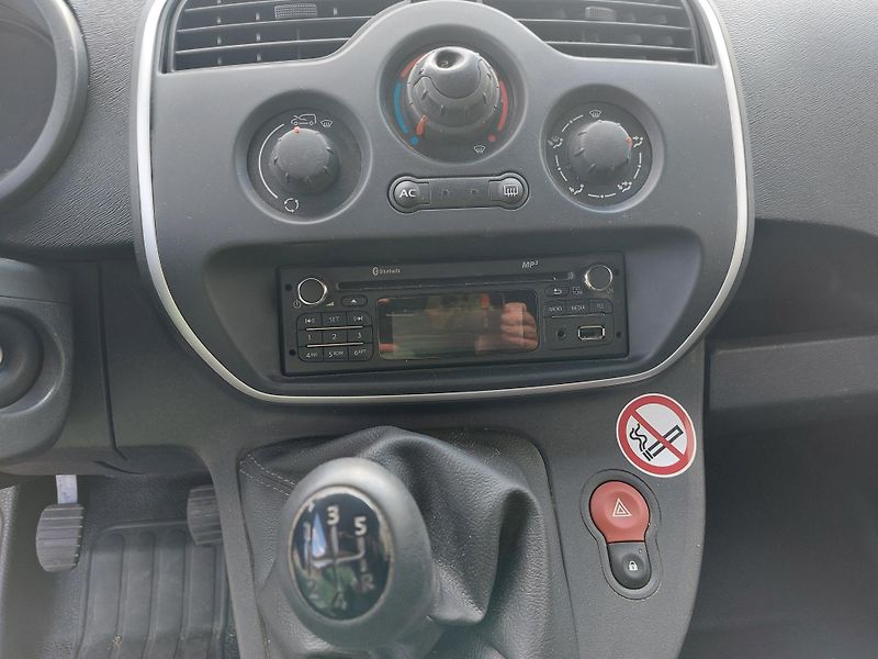 Renault Kangoo (2014) 1,5 DCi 66kw klima 118tis.km - fotka 11 z 15