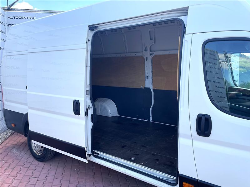 Peugeot Boxer 2,2 BlueHDi,121kW,L4H3,STK 6/2 - fotka 8 z 20