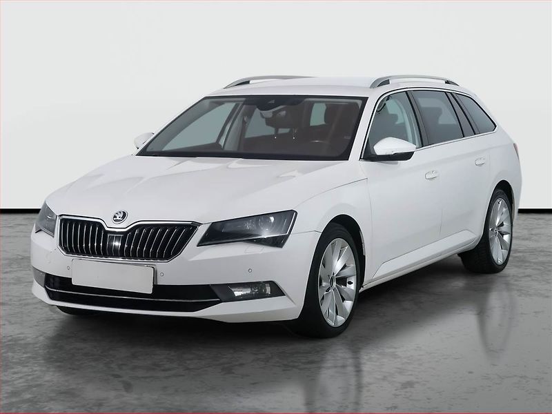 Škoda Superb (2018) 2.0 TDI, 4X4, Automat, Kůže - fotka 2 z 24