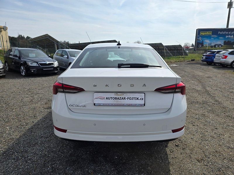 Škoda Octavia (2023) 2.0 TDi Ambition garance km - fotka 6 z 24
