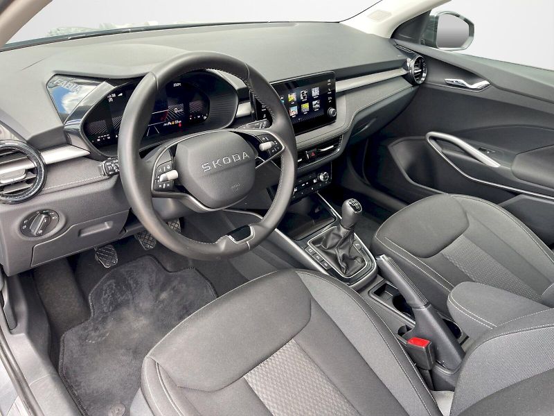 Škoda Fabia (2025) 1.0 TSI 70kW Top Selection - fotka 5 z 34