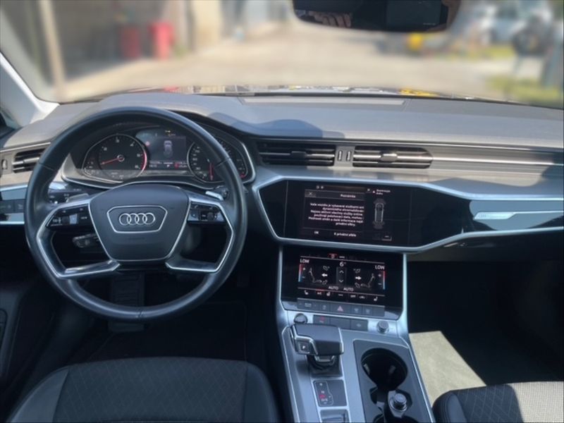 Audi A6 Avant 2,0 40TDI Design AT - fotka 9 z 11