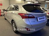 Hyundai i30 (2013) 1.6 CRDi, autoAC, temp - náhled 1