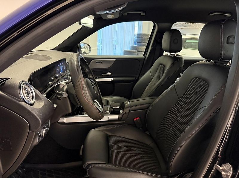 Mercedes-Benz GLB 200  7 sedadel Ambient - fotka 7 z 21
