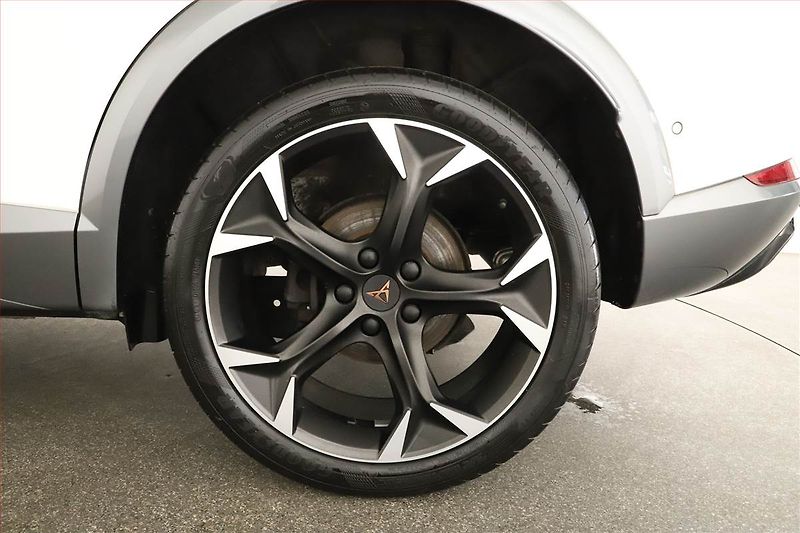 Cupra Formentor (2022) 1.5 TSI - fotka 15 z 15