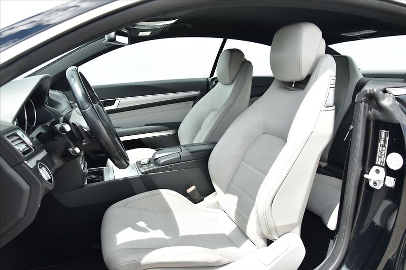 Mercedes-Benz Třídy E 220 CDI COUPE LED ČR - fotka 10 z 24