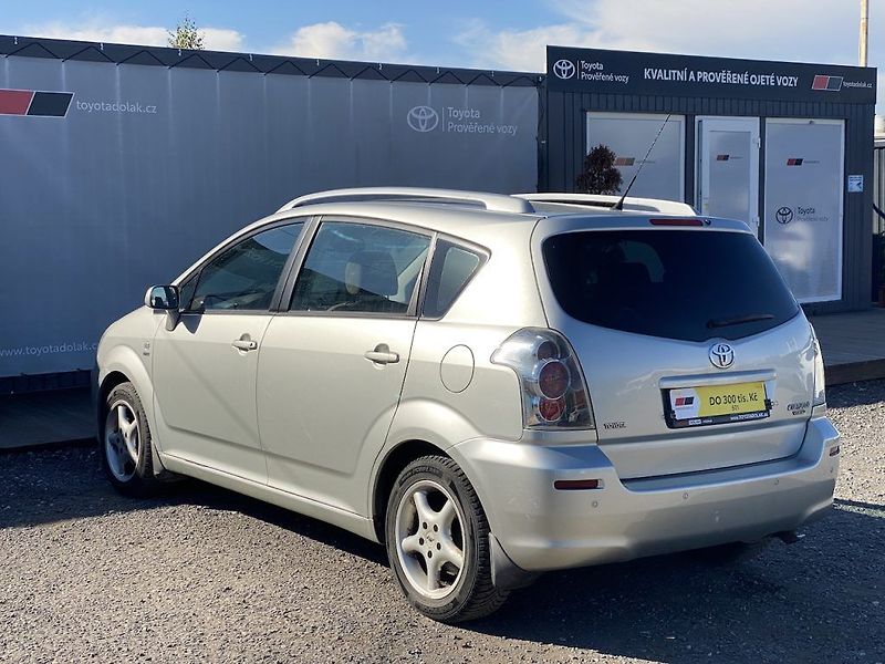 Toyota Corolla Verso 1.8i, ČR, automat, 2x kola - fotka 5 z 15