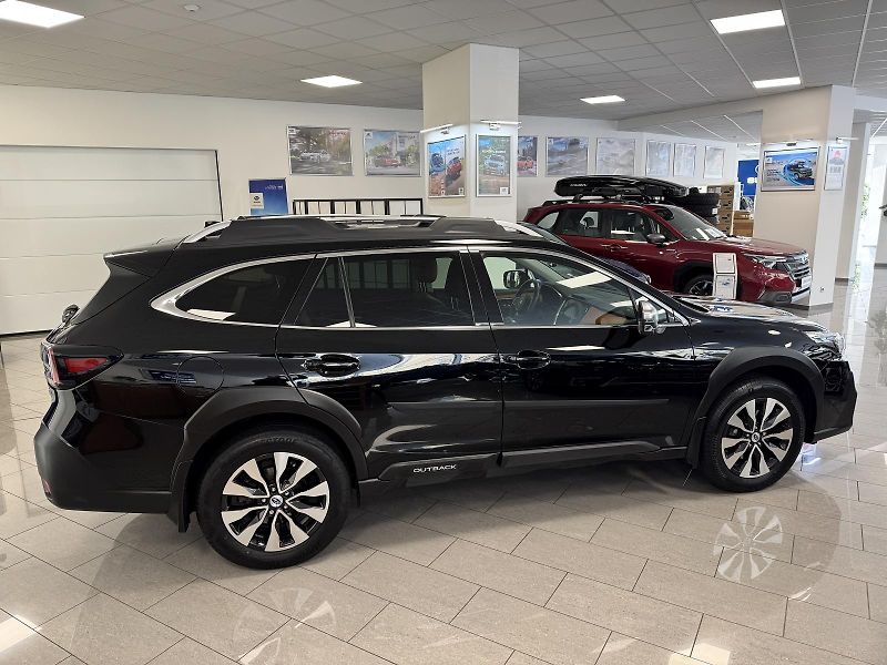 Subaru Outback 2.5i ES Touring, CZ, 1. maj. - fotka 6 z 49