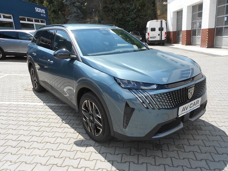 Peugeot 5008 BUSINESS Hybrid 145 e-DCS6 - fotka 3 z 9