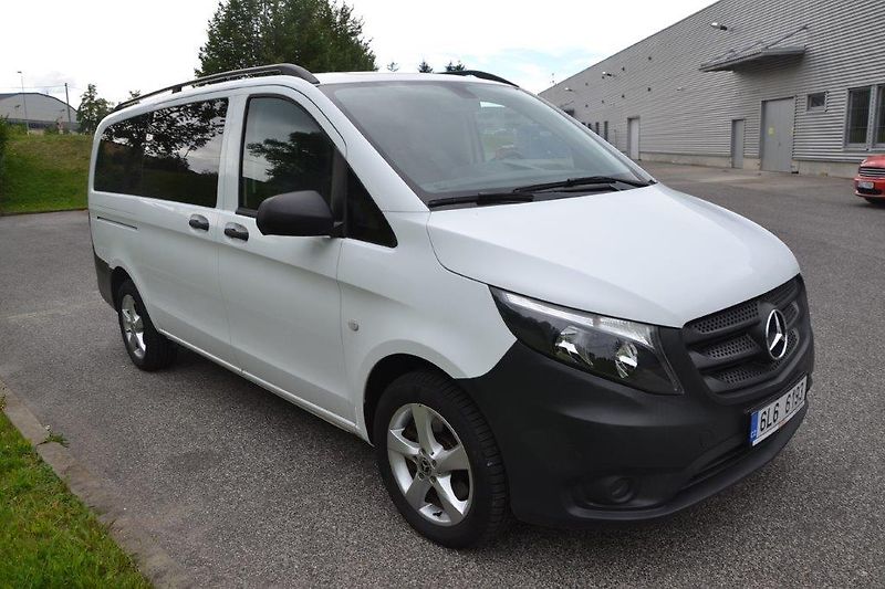 Mercedes-Benz Vito 4x4  7G automat 8-míst - fotka 20 z 29