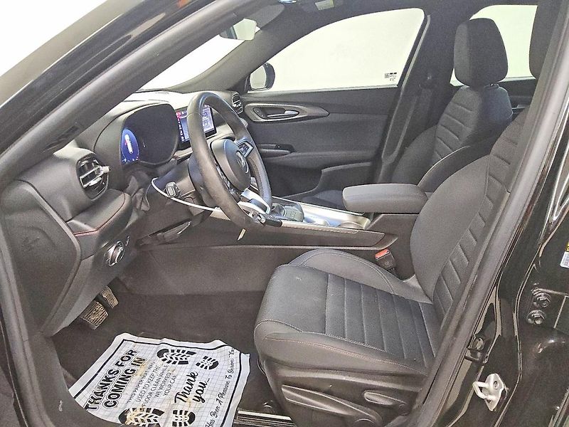 Dodge Ostatní (2024) Auto na cestě - fotka 7 z 12