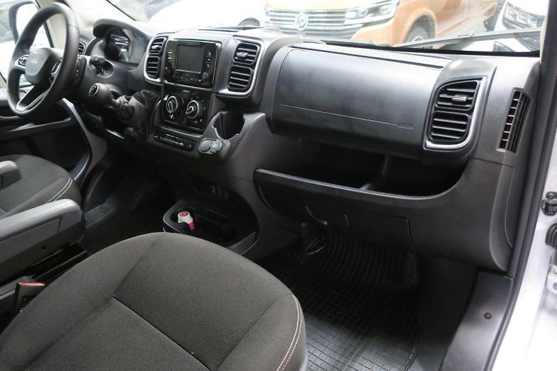 Fiat Ducato (2025) FULLVANS 2,2MTJ 140k L2H2 - fotka 23 z 50
