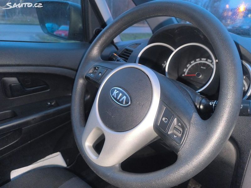 Kia Venga PĚKNÁ,90KM,1MAJ84LET,SERVISKA, - fotka 12 z 25