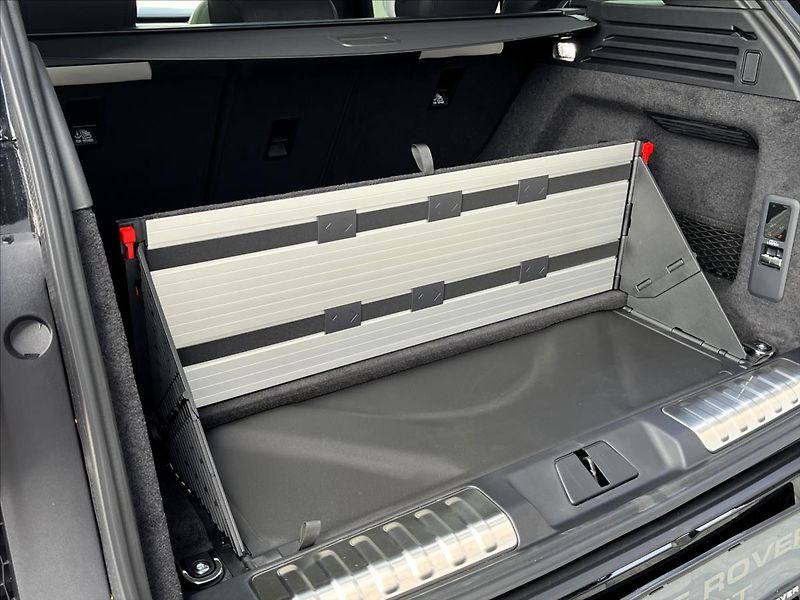 Land Rover Range Rover Sport (2026) 3,0 P460e DYNAMIC SE PHEV SV C - fotka 6 z 38