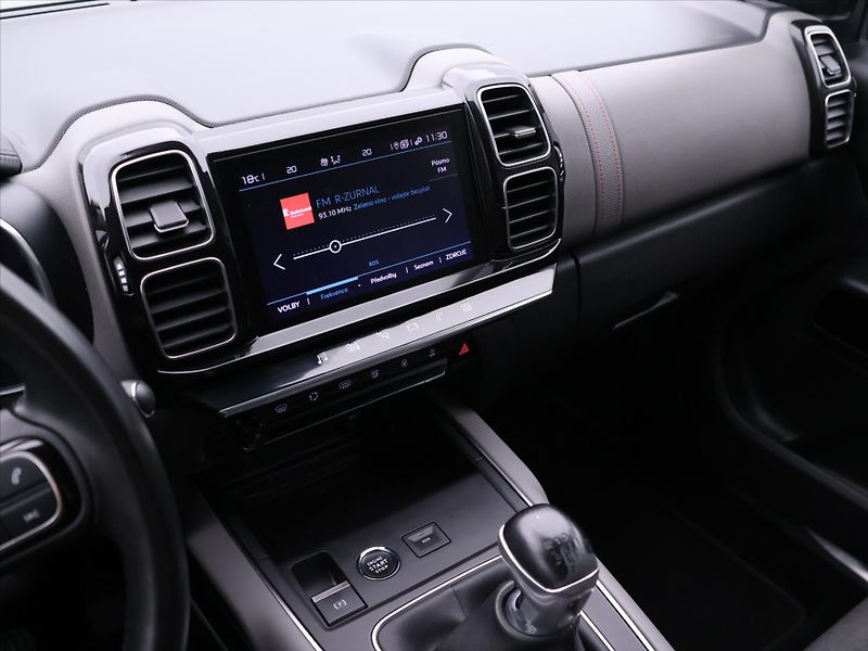 Citroën C5 Aircross 1,2 PureTech Navi R.Kam. - fotka 20 z 32