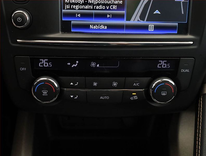 Renault Kadjar (2015) 1.6 dCi, 4X4, Serv.kniha - fotka 13 z 18