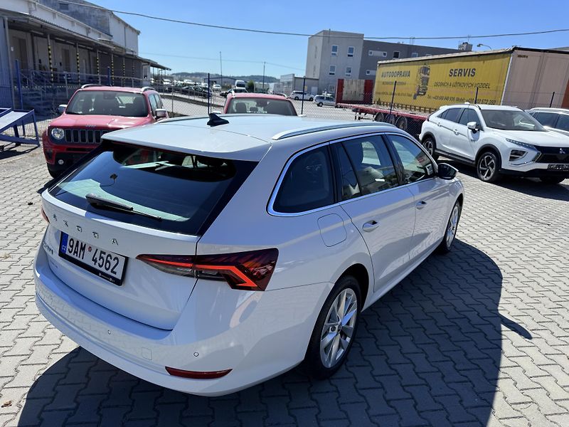 Škoda Octavia (2023) 2.0 Tdi, Style.ČR,ACC,LED - fotka 41 z 45