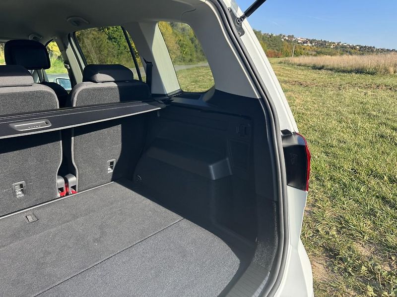 Volkswagen Touran (2017) - fotka 15 z 24