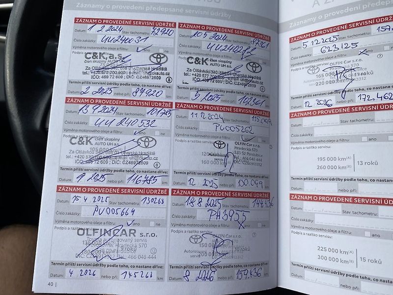 Toyota Corolla 1.8HSD, ČR-1m, ComTech, DPH - fotka 16 z 18