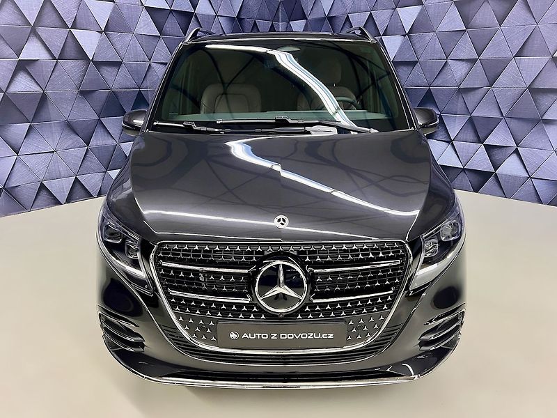 Mercedes-Benz Třídy V 300d 4MATIC AMG EXCLUSIVE XL - fotka 2 z 34