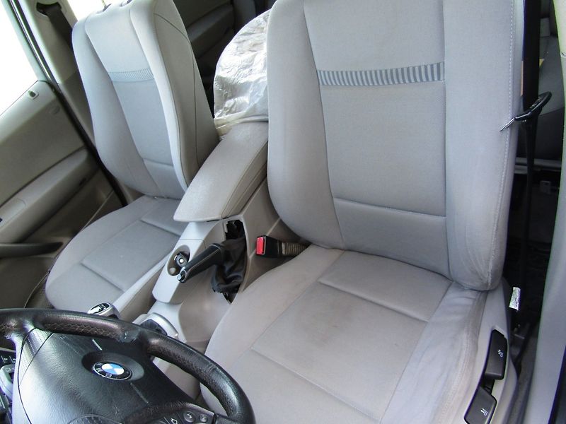 BMW X3 (2006) 2.0d 110kW 4x4 - fotka 20 z 41